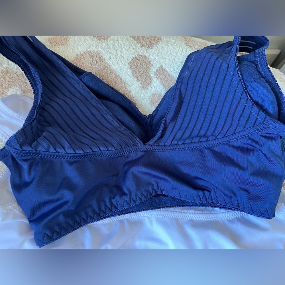 Rhonda Shear 2-pack Striped Pin-Up Bra New Size Medium - Picture 5 of 9